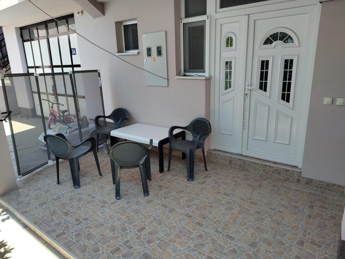 Apartman Anastasija Surčin Exteriér fotografie